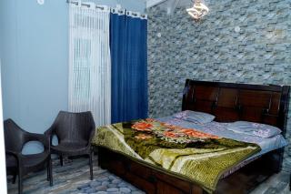 Nainital's Blessing- Mall Road 4BR by Homeyhuts - 2