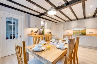 Blacksmiths Cottage - 0