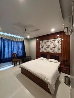 Hotel Milan Palace - Mirzāpur - 0