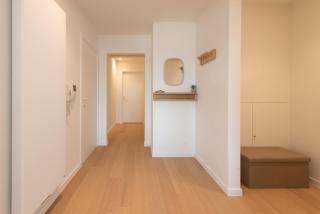 Luxury apartment with Marina view and free parking - 1