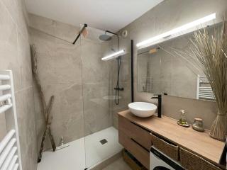 Agréable T2 avec piscine et animaux admis - FR-1-379-182 - 2