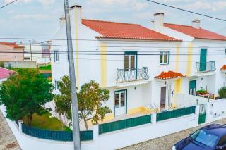 Casa dos Minaus by ACasaDasCasas - Santo Isidoro - 7