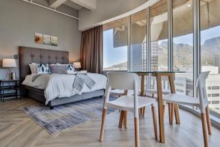 D'Luxe on Thibault by CTHA - 3
