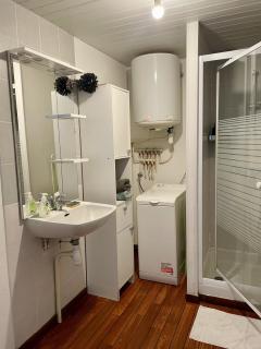 S17 Parking Wifi Grand 2 chambres 2 à 4 personnes - Imphy - 5