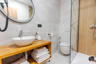 Ecvestria Chalet - 1