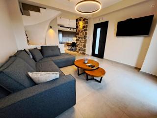 Villa Myrtia Mourteri just steps from the beach - 4