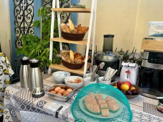 Backstage Boutique Music Themed Townhouse - Sliema - 6