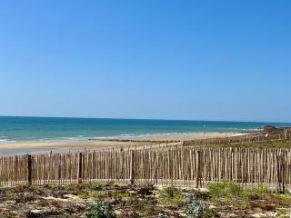 Ocean View 2 - 8