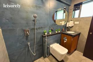 StayLeisurely The Leisure Lab 5BHK, Khopoli - Jambhulpāda - 2