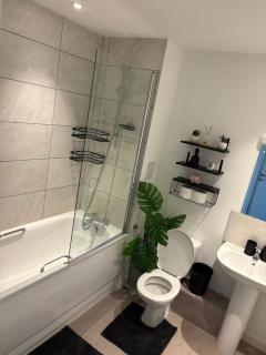 New built, perfect location - Moffat - 1