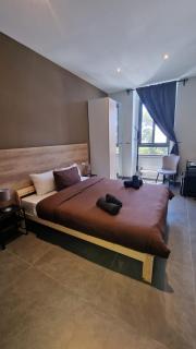 Mingles Suites - 1
