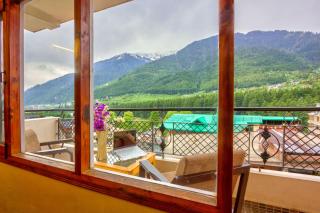 HOTEL YATRI mONARCH rESIDENCY MANALI - 2