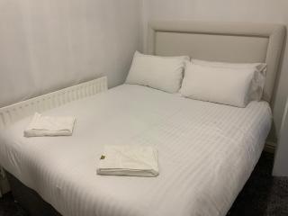 The Glenroy Guest House - Blackpool - 2