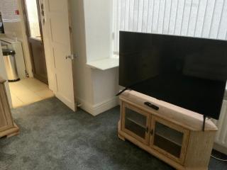 The Glenroy Guest House - 1