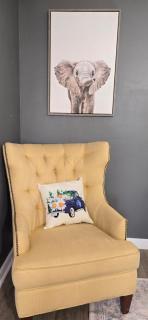 Cozy 3 BR getaway near Downtown - Columbus - 6
