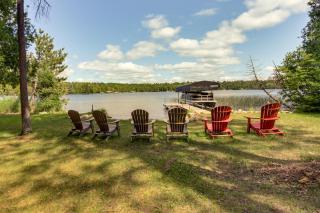 Thunder Lake Escape and Boat Dock! - 9