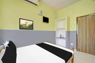Hotel O Raunak Food Plaza Family Restaurant & Rooms - - 6