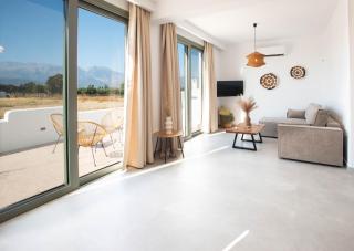 Mediterranean Blue Suites & Villa - Blue Bay Suite - Tympáki - 0