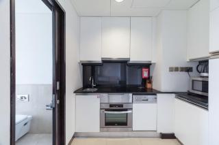 Amazing Dubai Marina Studio Pool Beach Sea View - 8