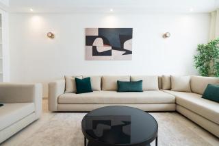 cozy living, Chic 3BR appartement with parking! - 6