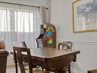 Minutes from Disney, 4bd 3B, Private Pool and Games - 520 - 1