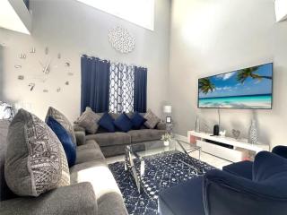 Luxury 6 Bd, 5 Bt, Private Pool, No Resort Fee -321 - 6