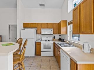 3Bd Villa, Private Pool & Golf View, Walmart 2 min - 5