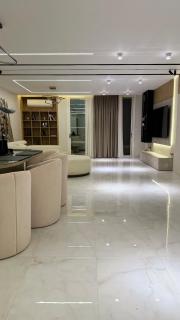 Professionally designed three-bedroom apartment - 4