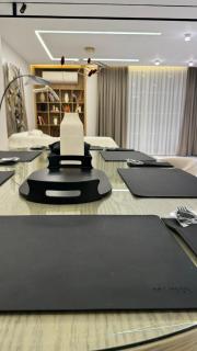 Professionally designed three-bedroom apartment - 5