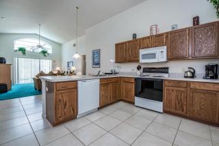 Near Disney World 4 Bd 3 Bt Home with Private Pool - 6