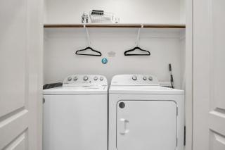 Themed Unit 4BD 3BA Near NRG HOU Med Center S - Houston - 3