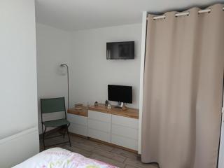 Cocon paisible, proche de la mer, vue dégagée - 3