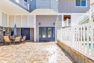Luxury Beach Front Pool Home in Paradise! home - Fort Myers Beach - 3