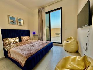 Spacious unit with a terrace - 1