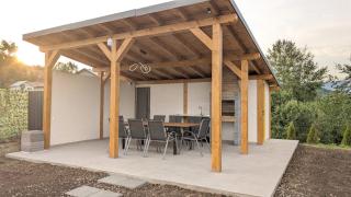 Yellow House - Comarnic - 7