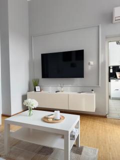 LaLumiere1930 - Historic Apartment City Center Timișoara - 1