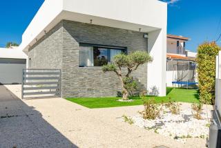 Valadares Pool Villa - Corroios - 1