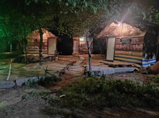 Adhya HomeStay Hampi Kaddirampura - 7