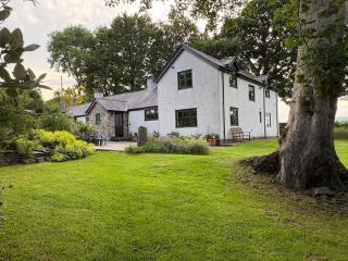 Garth Cottage - Denbigh - 0