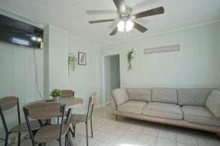 Cozy 1st Floor apt blocks from Beach Boardwalk 1 - 2