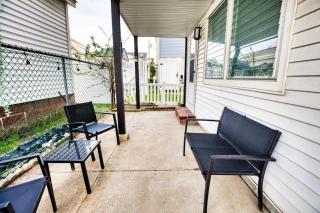 Stunning 2 BDRM Pets OK Retreat Step from WW Beach - Wildwood - 5