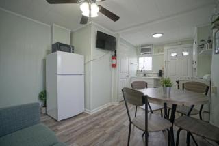 Cozy Private apt blocks from Beach Boardwalk 4 - Wildwood - 4