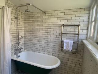 Beautiful Family Home Right By Hampstead Heath - London - 5