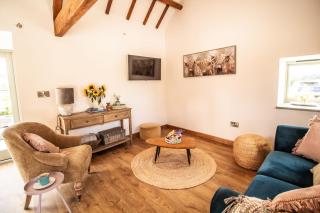 Wyns Barn - Rhayader - 2