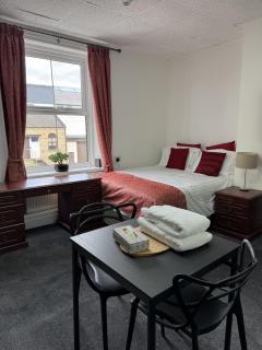 The Wickham Arms Hotel - 6