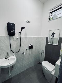 Homestay CikguMa 3 - Wi-Fi & Netflix - 4