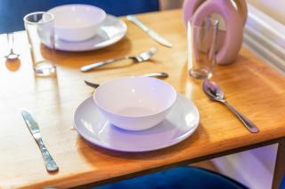 Modern Studio, Brum City Centre, Wi-fi, Smart Tv, Netflix, Prime video, Ps5, Gym gear, Easy access to restaurants, bars, Sea life center, museums, New street station and Snowhill - 5