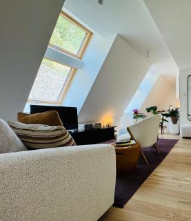 Brand New Chic & Luxurious Flat by Castle parking free - Bratislava - 5