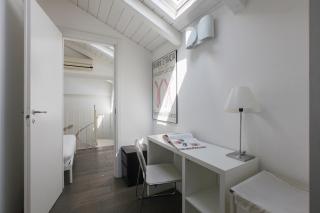 HACCA Collection - Open space in Porta Ticinese - Mailand - 4