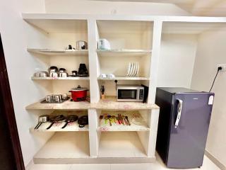 MEE Homes Family Friendly 2BHK w Fast Wi-Fi & Kitchen Madhapur - 7
